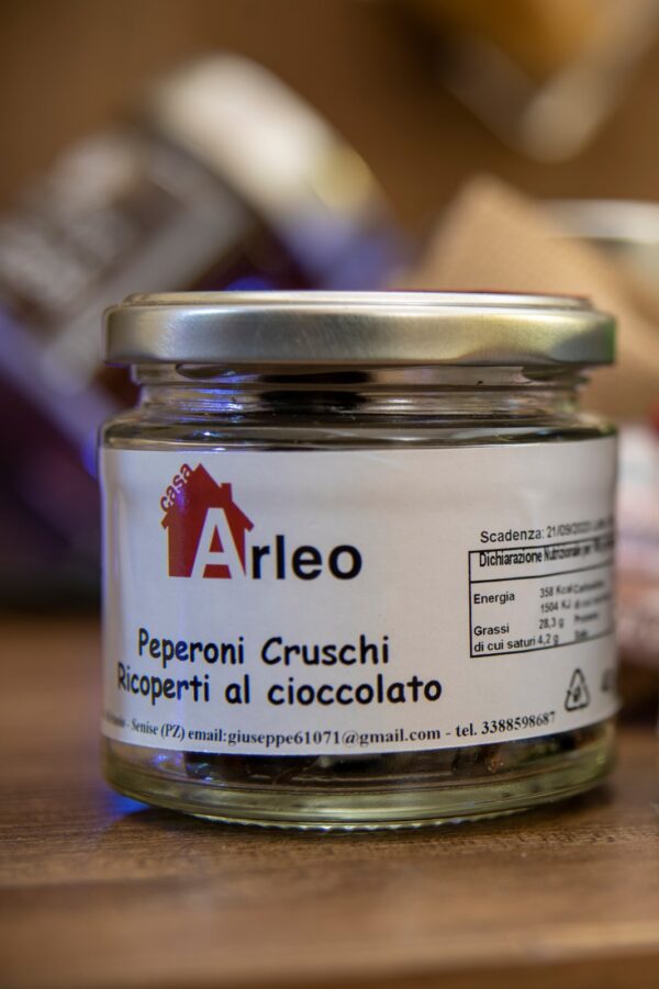 Peperoni cruschi ricoperti al cioccolato